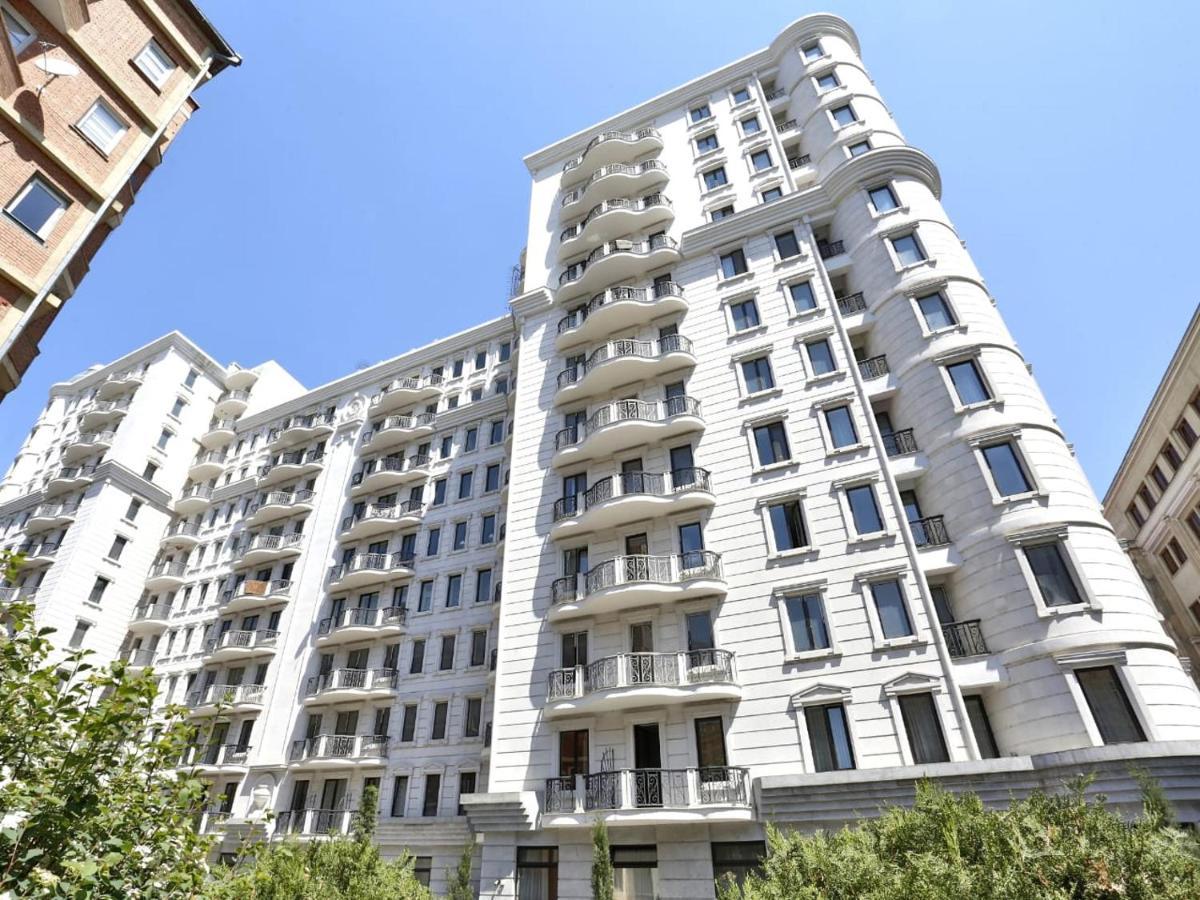 Central Cozy 3Bd-2Bath Apartment Тбилиси Экстерьер фото